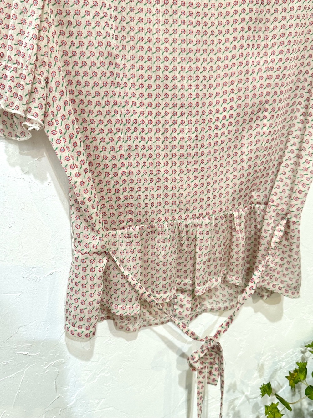 Vintage-Inspired Floral Ruffle Peplum Blouse Cottagecore Tie Back Top S - Picture 8 of 8